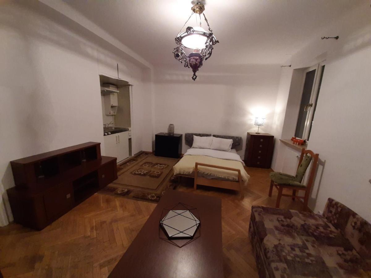 Rooms In Centrum Varsovia Exterior foto